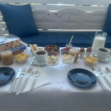 Blue Sapphire Апартаменты