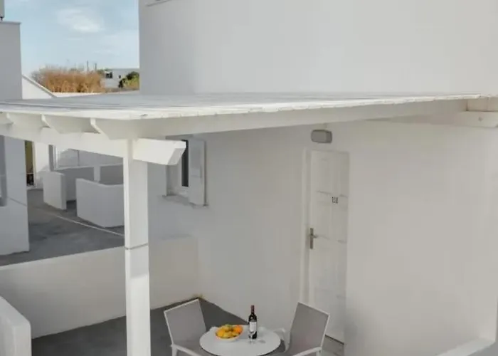 Blue Sapphire Apartment